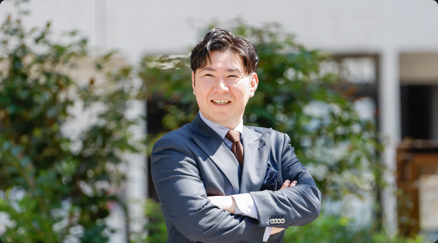 開発事業部 久手堅 憲次